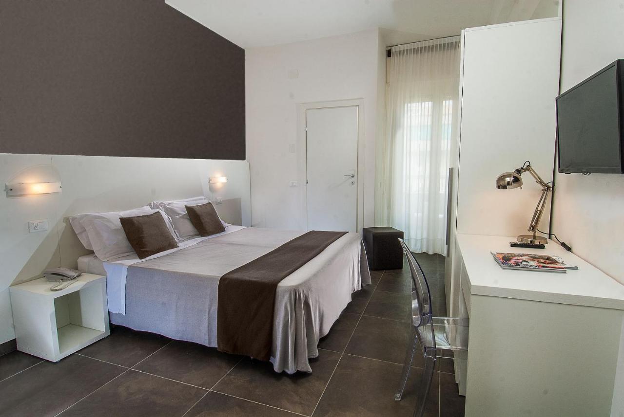 Hotel Niagara Cattolica Dış mekan fotoğraf