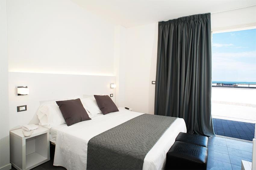 Hotel Niagara Cattolica Dış mekan fotoğraf